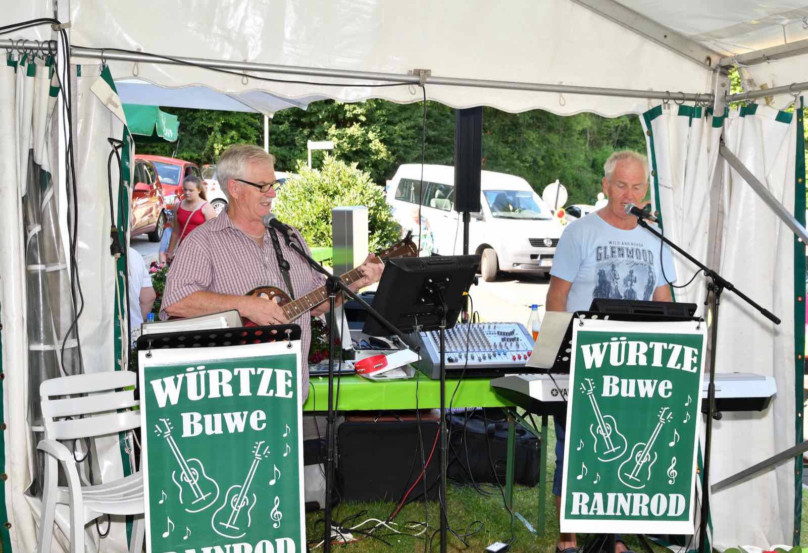 Gäste beim Jubiläums-Sommerfest 2017